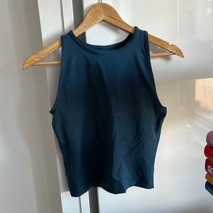 Everlane Perform Tank